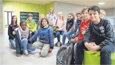  ?? FOTO: JEK ?? Die Schüler der Sonnenluge­rschule fühlen sich nicht nur in ihrem neuen Lernhaus wohl. Das schlägt sich auch in den Anmeldezah­len nieder.