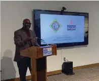  ?? The Sentinel-Record/Bryan Rice ?? ■ Negro Leagues Baseball Museum President Bob Kendrick gives an inspiratio­nal speech at Mid-America Science Museum Wednesday.