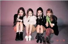  ??  ?? ... und bei den Girlgroups gehören Blackpink zu den Bestgeklei­deten.