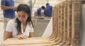  ?? Photos Tashkeel ?? Lina Ghalib’s chair-bench, ‘ Yereed’, is made of PlyPalm, a material she created from dried palm branches