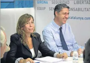  ?? JULIÀ, NÚRIA / ACN ?? Alicia Sánchez-Camacho y Xavier García Albiol, ayer en la sede del PP