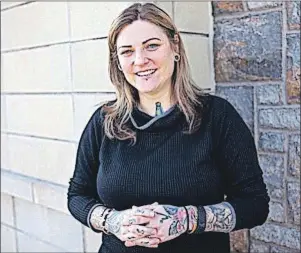  ?? METRO NEWS PHOTO ?? Amber Thorpe of Adept Tattoos helps breast cancer survivors through cosmetic tattooing of nipples and areolae.