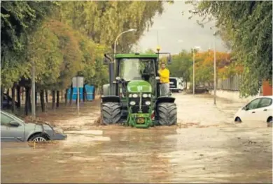  ?? JAVIER FLORES ?? El agua inundó amplias zonas del municipio de Campillos.