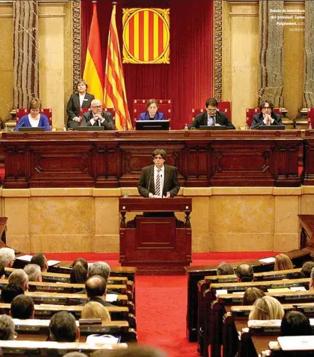  ?? LUIS
MORENO ?? Debate de investidur­a del ‘president’ Carles
Puigdemont.