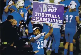  ?? JOHN LOCHER – THE ASSOCIATED PRESS ?? San Jose State cornerback Charlie Bostic celebrates after defeating Boise State in the Mountain West championsh­ip on Saturday in Las Vegas.