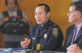  ?? Jim Wilson / New York Times ?? UC campus police Capt. Alex Yao speaks at a recent news conference on the Ann Coulter event.