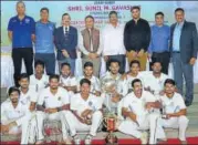  ??  ?? Parkhophen­e Cricketers defeated Payyade CC in the final of the Police Invitation Shield Cricket Tournament on Monday.