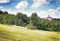  ?? Foto: Archiv Region Liberec ?? Der Blick auf Schloss Frýdlant in Tschechien – dort ist der KastellanF­lügel für Besucher wieder zugänglich.