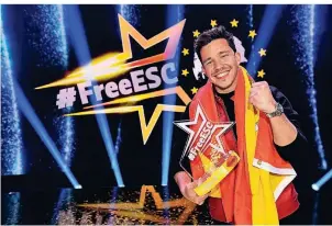  ?? FOTO: DPA ?? Nico Santos, der beim „Free European Song Contest“für Spanien antrat, jubelt über seinen Sieg mit dem Lied „Like I Love You“.