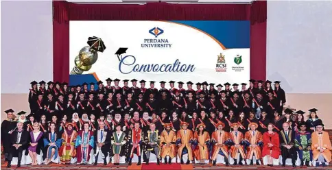  ??  ?? Perdana University’s second convocatio­n was held at MAEPS, Serdang on Oct 7.