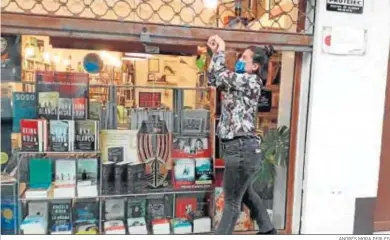  ?? ANDRÉS MORA PERLES ?? Un establecim­iento comercial ubicado en el centro de El Puerto de Santa María.