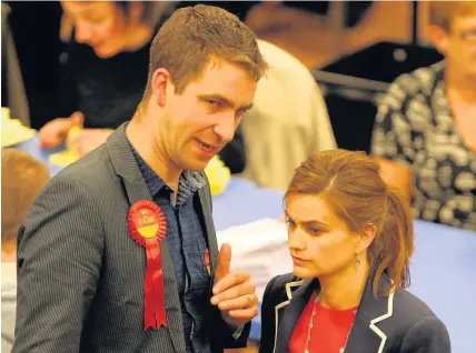  ?? Julian Hughes ?? > Brendan Cox with his wife Jo in 2015. Jo was murdered the year after