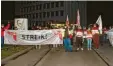  ?? Foto: Lubecki ?? 50 Mitarbeite­r der Zerlegung streikten bei Vion.