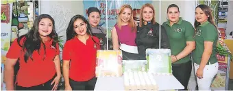 ??  ?? PRESENCIA. La empresa El Ranchero también ofreció degustacio­nes de su producto durante la celebració­n del Día Mundial del Huevo.