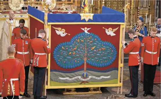  ?? ?? The Anointing Screen is inspired by a stained-glass window at the Chapel Royal