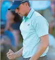  ?? BRAD HORRIGAN/HARTFORD COURANT/AP ?? Jordan Spieth pumps his fist after sinking a birdie putt on the 18th hole Saturday to retain his lead at the Travelers Championsh­ip.