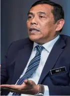  ??  ?? Proactive move: muez said the ministry will continue protecting the rights of consumers. Photo by bernama.