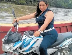  ??  ?? La segunda víctima del crimen fue identifica­da como Rocío Santander, colombiana, de 38 años.