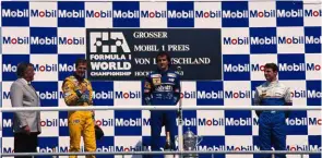  ??  ?? Michael Schumacher, Alain Prost and Blundell on the podium in ’93