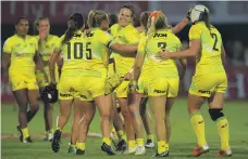  ??  ?? Australia’s women’s team are back to defend their Dubai title
