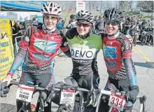  ?? METROLAND FILE PHOTO ?? Hamilton’s Sue Palmer-Komar, pictured at left at the start of the 2014 Paris to Ancaster race, is a former winner of the event.
