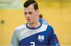  ??  ?? Dominik Obele gehörte zu den stärksten Spielern beim 34:26-Erfolg der Bobinger Handballer gegen den TSV Friedberg II.