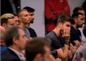  ??  ?? Alla conferenza d’addio di Iniesta era presente tutto il Barcellona, ad esclusione di Messi e Suarez