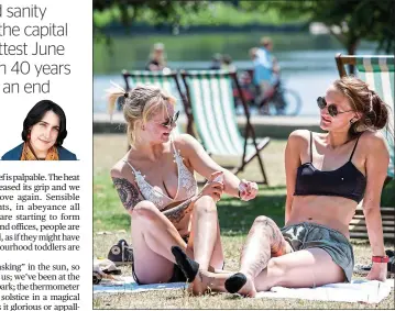  ??  ?? Phew, what a scorcher: sunbathers in Hyde Park this week