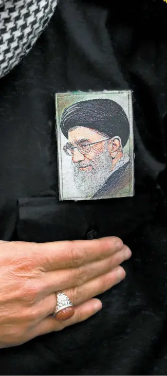  ??  ?? Погрешна карта: Америка потцењује иранску солидарнос­т када је реч о притисцима, посебно из Вашингтона