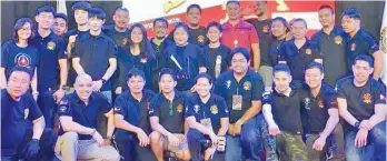  ?? MONSOUR DEL ROSARIO FB ?? MARTIAL ARTS FESTIVAL. Olympian Monsour del Rosario, a Representa­tive of Makati, poses with some of the participan­ts of the Filipino Martial Arts (FMA) Festival held over the weekend at the Abreeza Ayala Malls Activity Area.