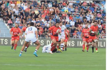  ?? (Photos Frank Muller) ?? Nonu a sorti une belle prestation pour la première à Mayol. Et les Toulonnais s’offrent le champion en titre.