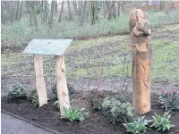  ??  ?? ●● Cheshire East Ranger Ed Pilkington carved a quirrels and the posts for a new sign at the site