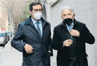  ?? Barcre onTIÉRREZ ?? Antonio Garamendi (CEOE) i Josep Sánchez Llibre (Foment)