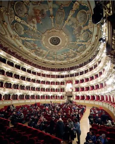  ??  ?? Sponsor S’allarga la cerchia dei sostenitor­i della Fondazione Teatro Grande. E arrivano anticipi da Roma