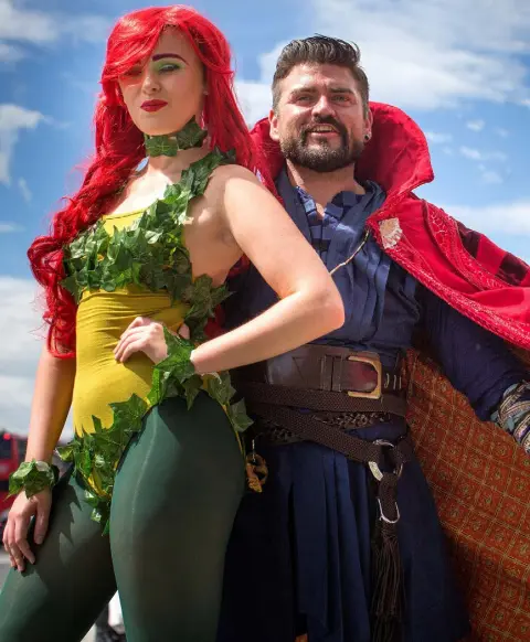  ??  ?? HOLY HOTPANTS: Stacey O’Callaghan and Kieran Steward get into the spirit at Dublin Comic Con. Photo: Fergal Phillips