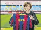  ?? FOTO: FCB ?? Rublev con la camiseta del Barça