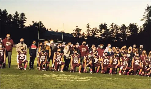  ?? Jim Fuller / Hearst Connecticu­t Media ?? Seniors are honored before Alvirne High School’s first home game of 2020 in Hudson, N.H.