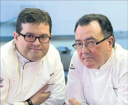  ??  ?? Pedro Morán y su hijo Marcos, del histórico restaurant­e Casa Gerardo