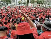  ?? /Nqubeko Mbhele ?? In the red: Members of Fedusa, Cosatu and Saftu will march to the Treasury to demand an above-inflation wage hike.