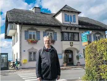  ?? BILD: SN/PRESSEFOTO NEUMAYR/ ANDREAS SCHAAD ?? Das Bad Vigauner Gemeindeam­t soll im Dorf belassen werden, fordert Hermann Eder.