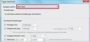  ??  ?? Trigger der Aufgabe
Synchroniz­eTime: Wenn Sie im Listenfeld
Beim Start einstellen, gleicht Windows die Systemzeit jedes Mal mit dem Internet ab, wenn Sie Ihren PC starten.