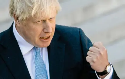  ?? FOTO ?? El primer ministro británico Boris Johnson llegó a su cargo en julio anunciando la posibilida­d de un Brexit sin acuerdo, pero sorprendió al optar renegociar con la Unión Europea.