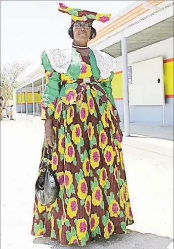  ?? (wa-nyika blogspot photograph) ?? Effects of colonizati­on on African fashion
