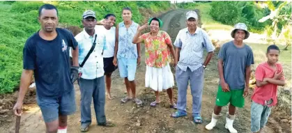  ?? ?? Nukuloa residents at the newly developed road in Nukuloa, Savusavu on December 24, 2021.