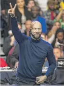  ?? ASHLEE REZIN/SUN-TIMES ?? Common performs Sunday at the Democrats’ rally at UIC Pavilion.