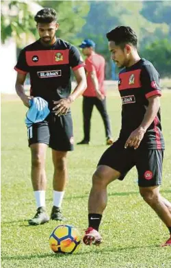  ?? [ FOTO AMRAN HAMID] ?? Andik ketika menjalani latihan di Stadium Sultan Abdul Halim, Alor Setar.