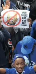  ??  ?? More than 5 000 DA supporters march to Mary Fitzgerald Square in Newtown during a protest yesterday calling to call for President Jacob Zuma to resign.