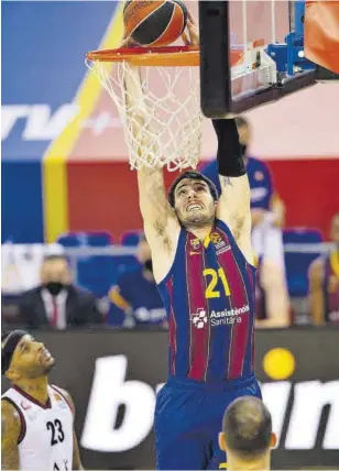  ?? //AFP ?? Àlex Abrines tiene cinco años más por delante para vestir de azulgrana