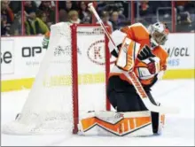  ?? CHRIS SZAGOLA — THE ASSOCIATED PRESS ?? Former Flyers goalie Ray Emery’s death by drowning does not appear suspicious, according to police in Hamilton, Ont.