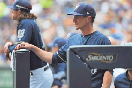  ?? MICHAEL MCLOONE / USA TODAY SPORTS ?? Brewers manager Craig Counsell didn't like what he saw Sunday at Miller Park.